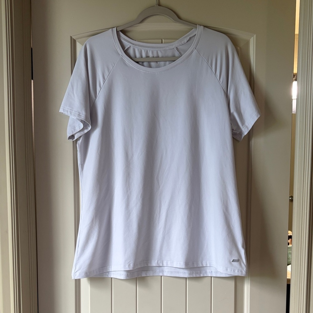 Amazon Essentials Workout Top